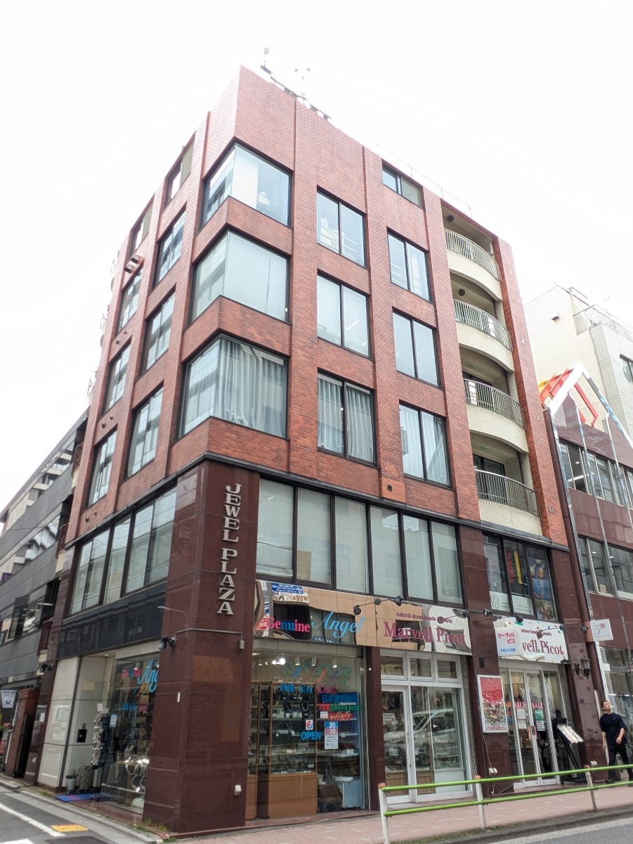 v20250918150711/fresh/building/J00100379374_8