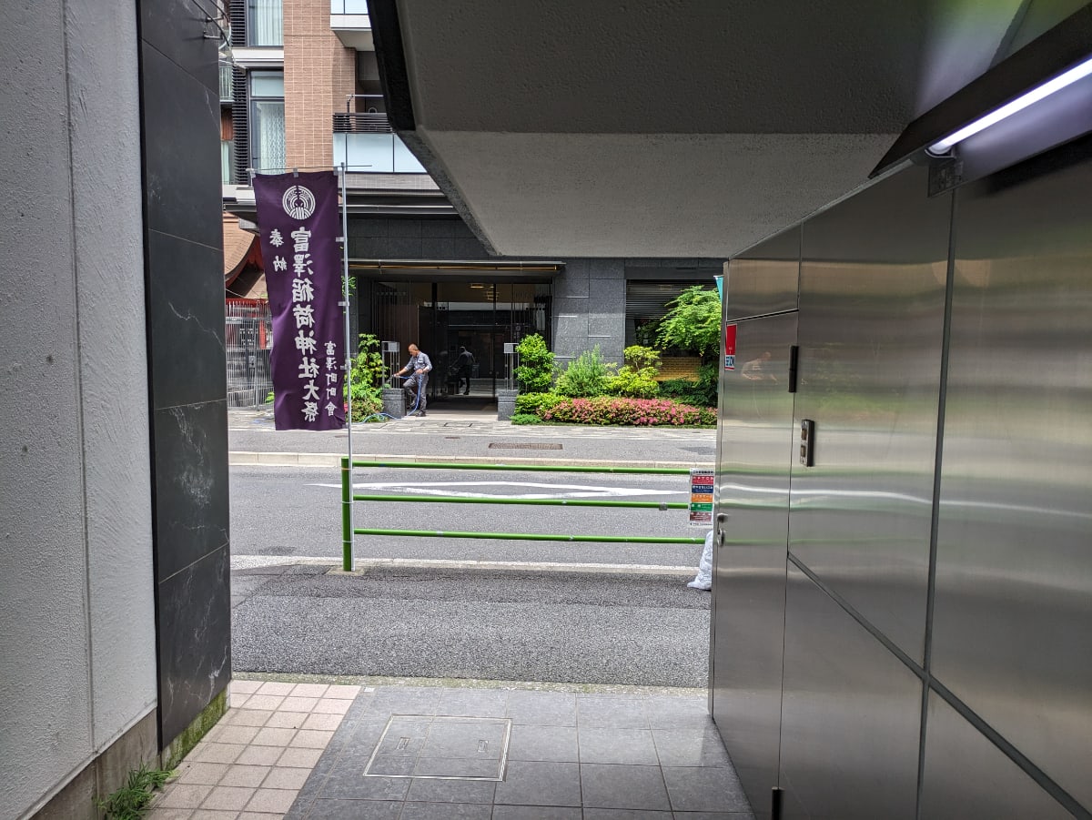 v20250918150711/fresh/building/J00100382517_17