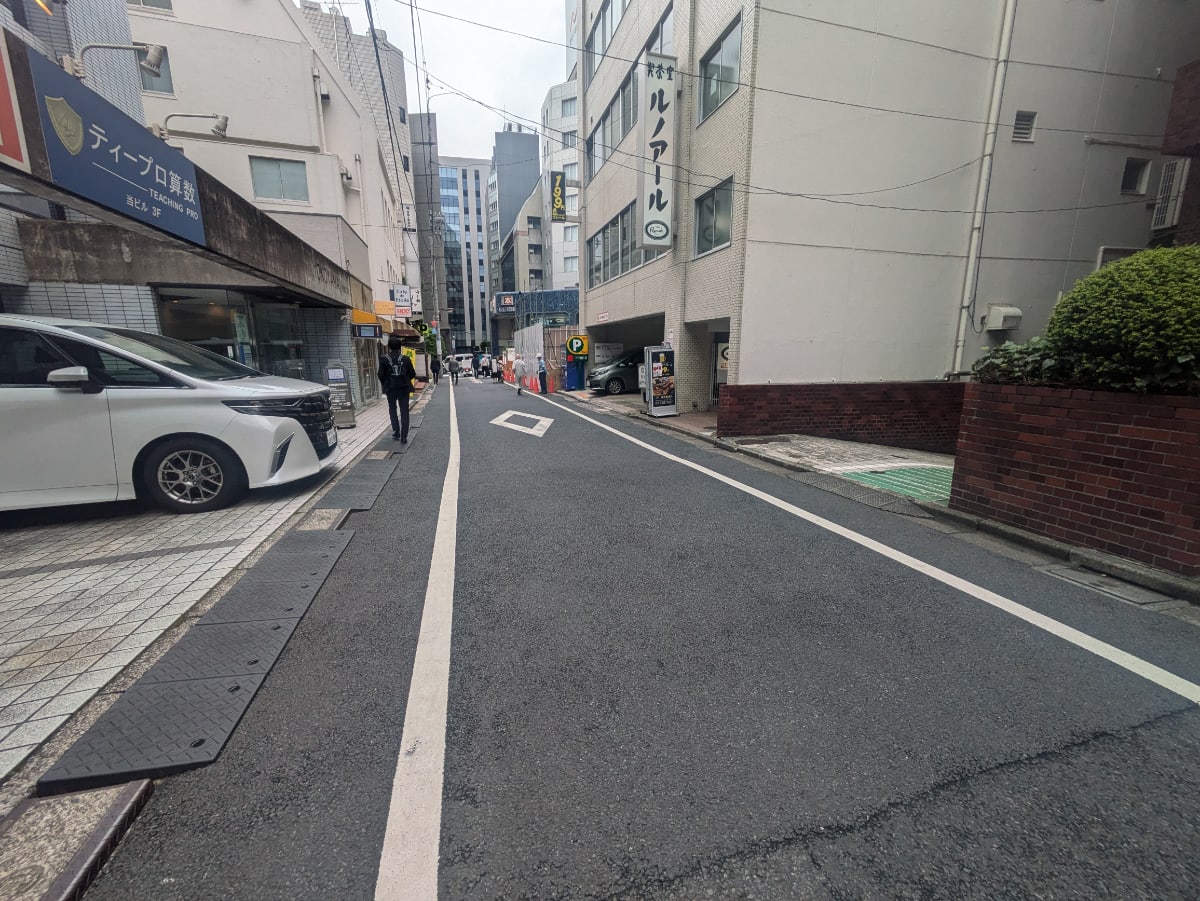 v20250918150711/fresh/building/J00100383598_10