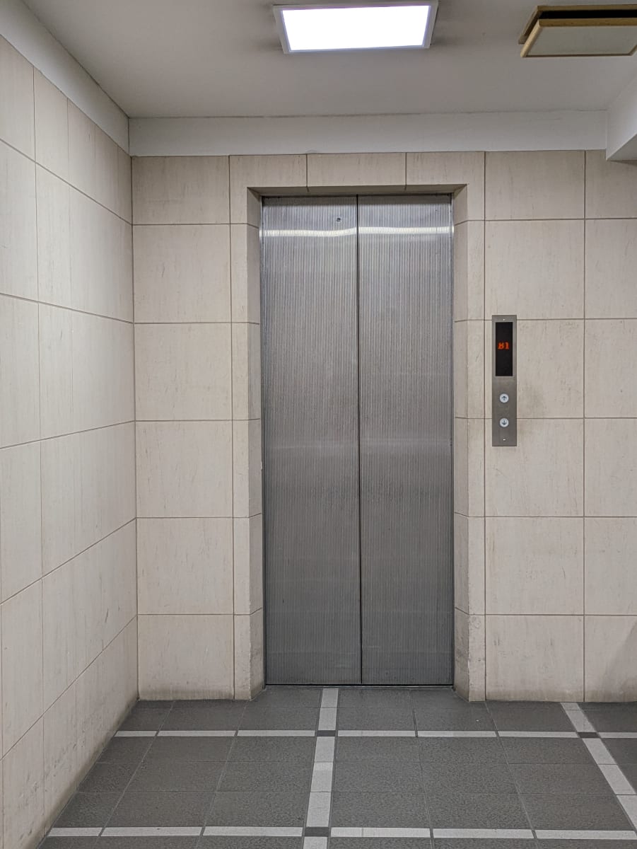 v20250918150711/fresh/building/J00100389833_4