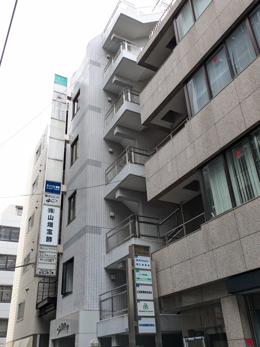v20250918150711/fresh/building/J00100389833_8