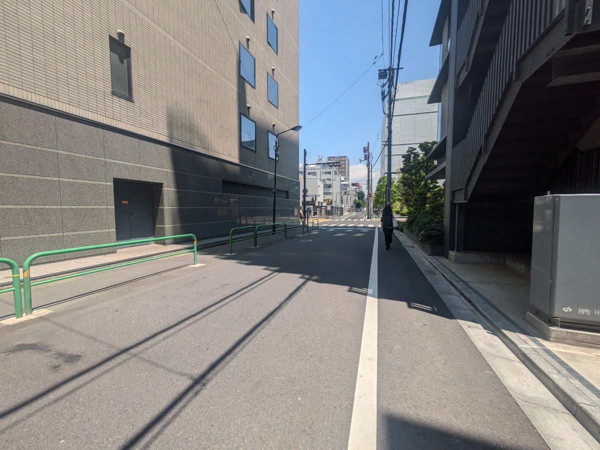 v20250918150711/fresh/building/J00100390454_12