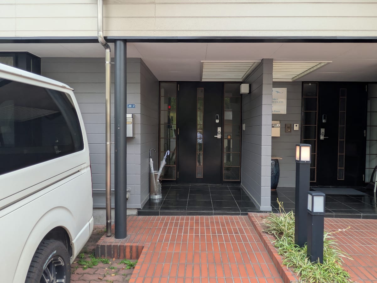 v20250918150711/fresh/building/J00100393093_8