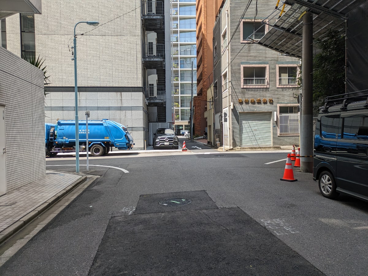 v20250918150711/fresh/building/J00100394292_12