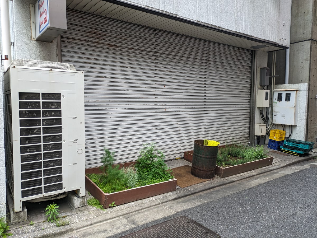 v20250918150711/fresh/building/J00100402743_13