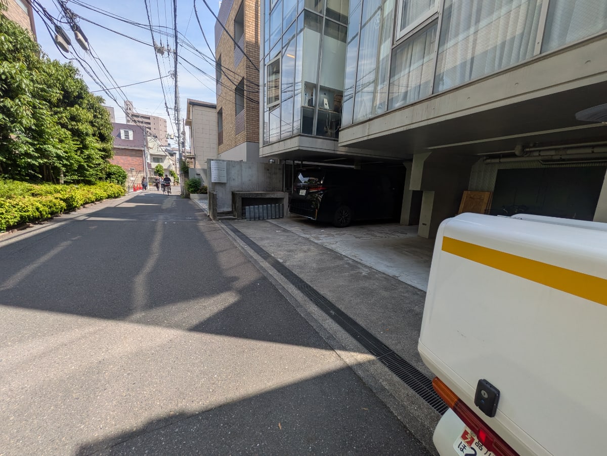 v20250918150711/fresh/building/J00100403720_2