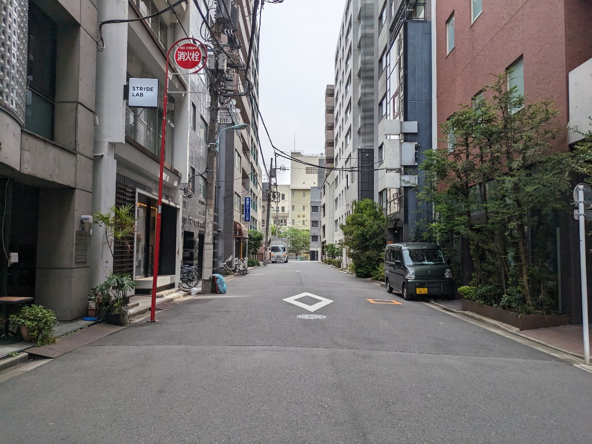 v20250918150711/fresh/building/J00100405747_9