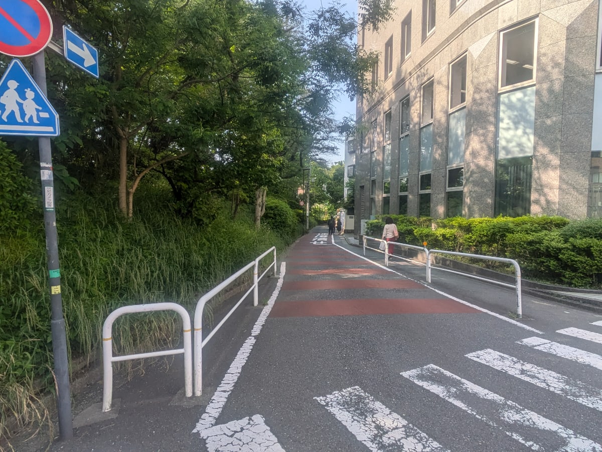 v20250918150711/fresh/building/J00100409858_10