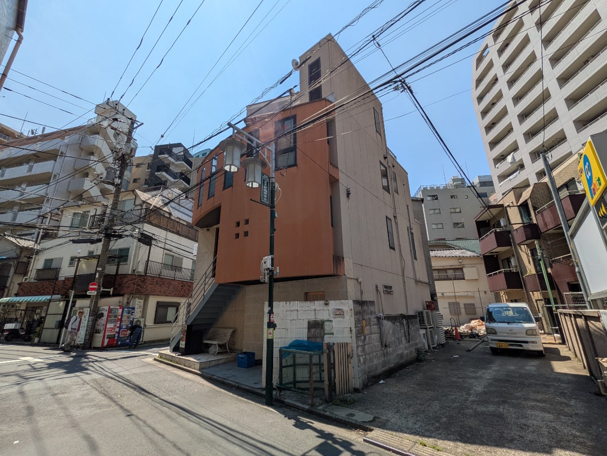 v20250918150711/fresh/building/J00100414218_10
