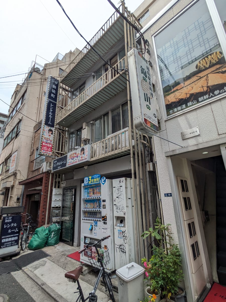 v20250918150711/fresh/building/J00100418350_9