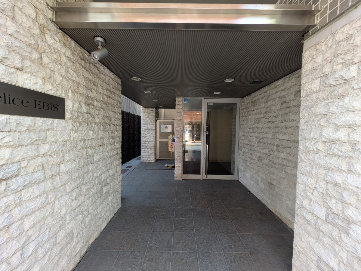 v20250918150711/fresh/building/J00100433407_3