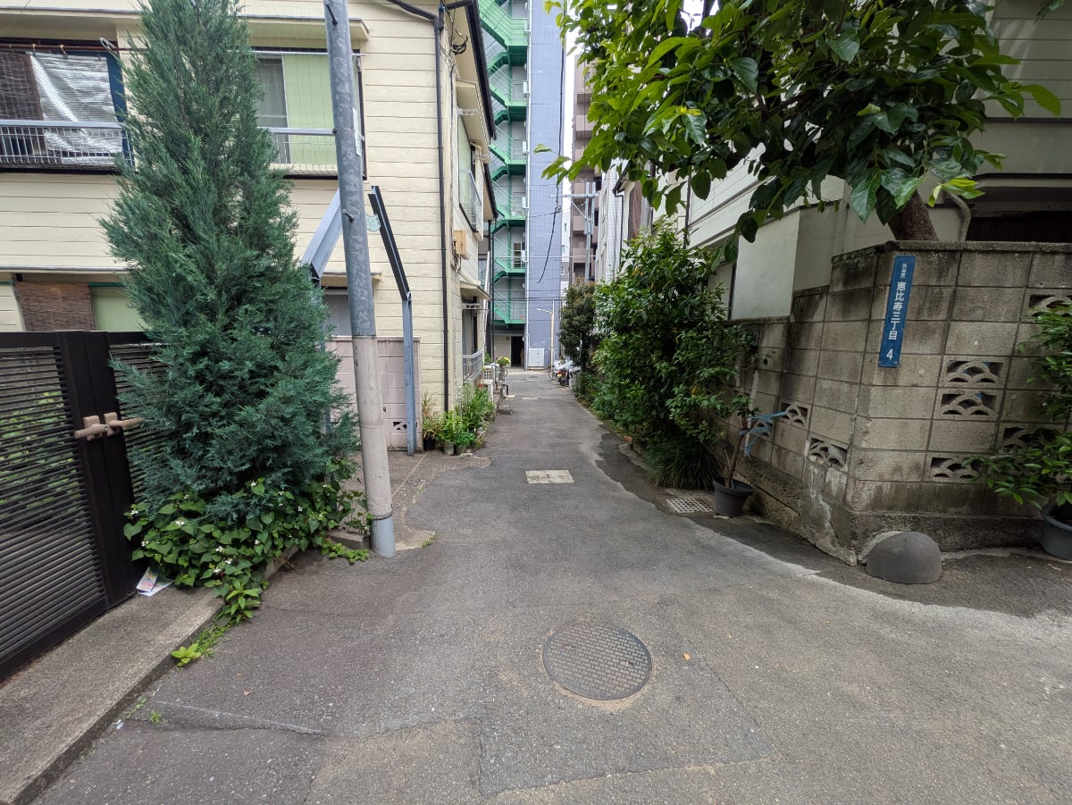 v20250918150711/fresh/building/J00100468261_2