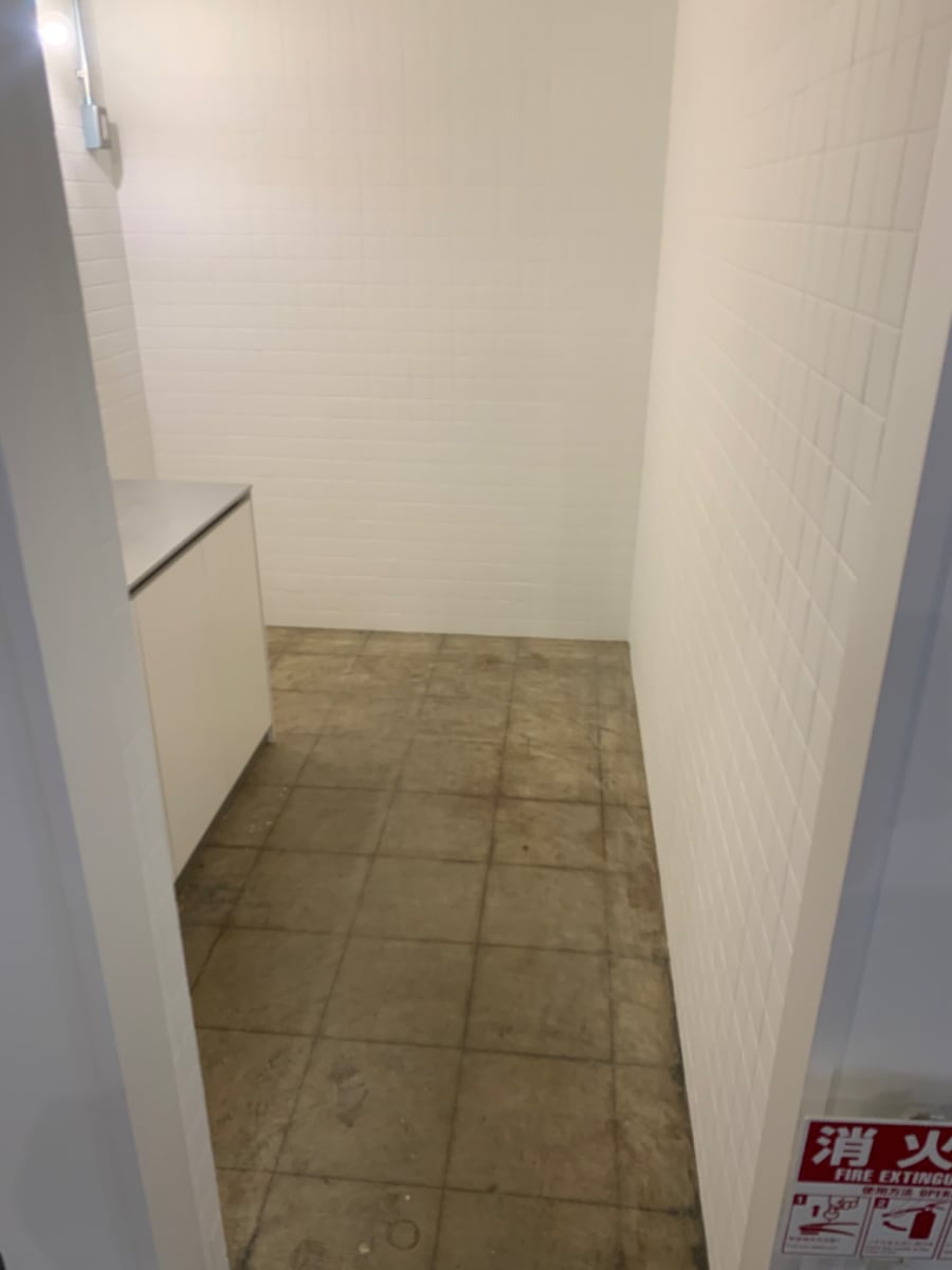 v20250918150711/fresh/building/J00100504452_14