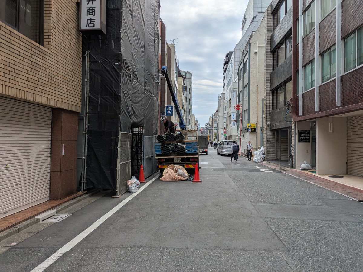 v20250919150704/fresh/building/J00100371645_12