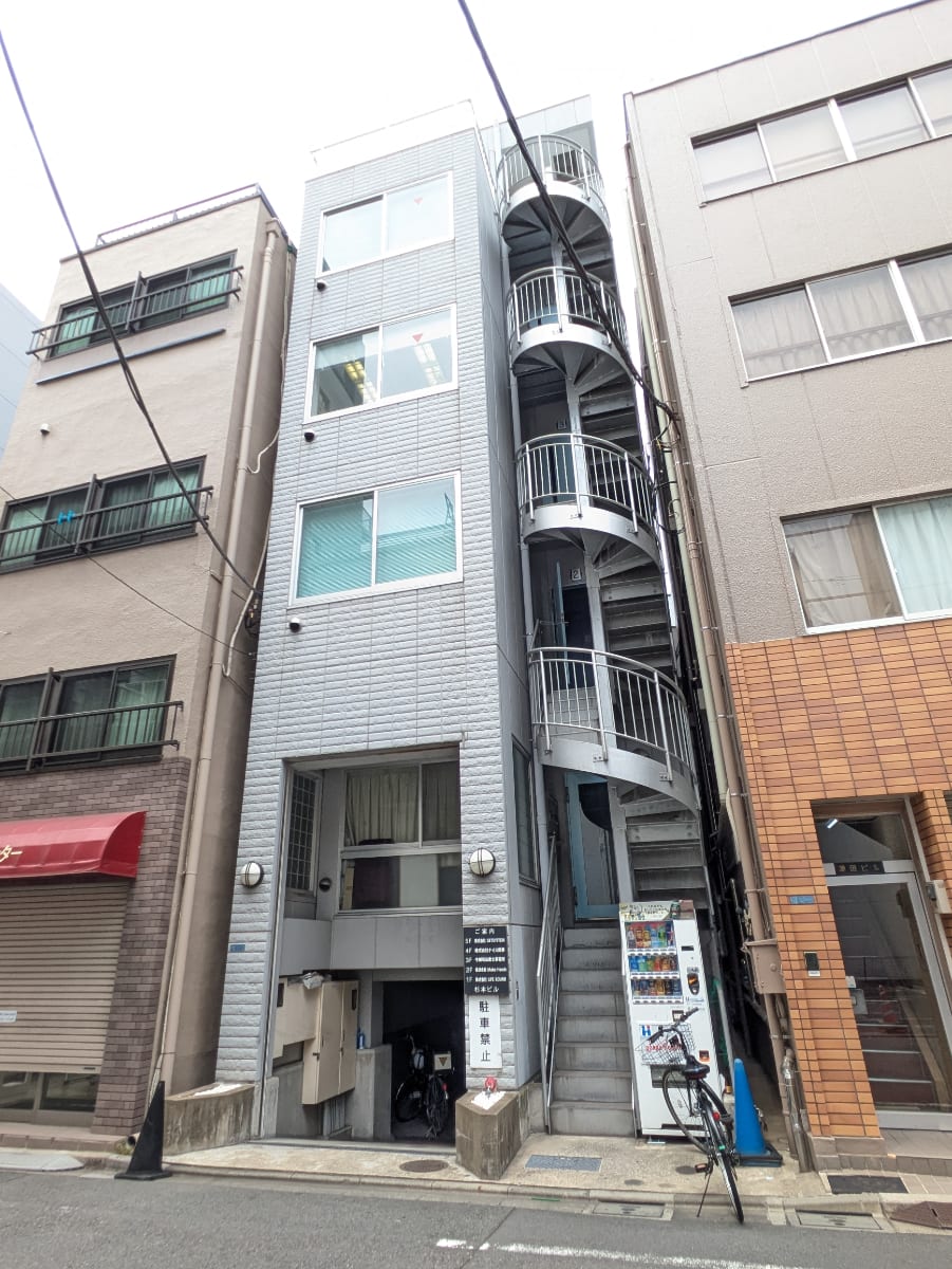 v20250919150704/fresh/building/J00100373505_13