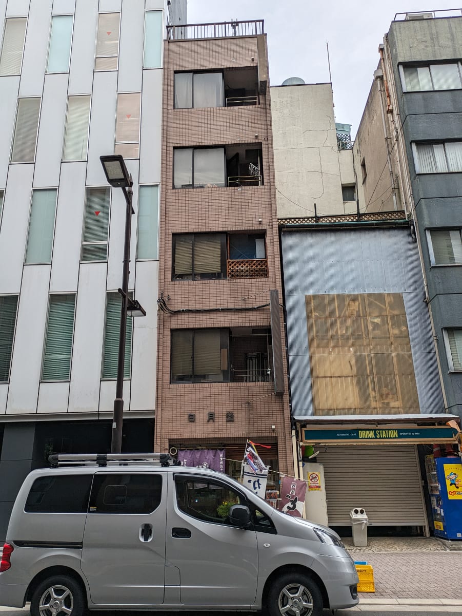 v20250919150704/fresh/building/J00100380249_1