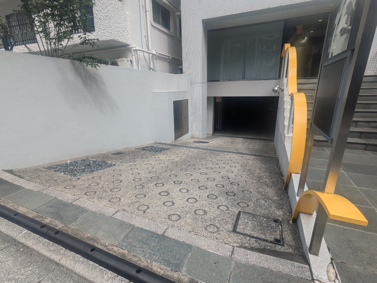 v20250919150704/fresh/building/J00100383595_7