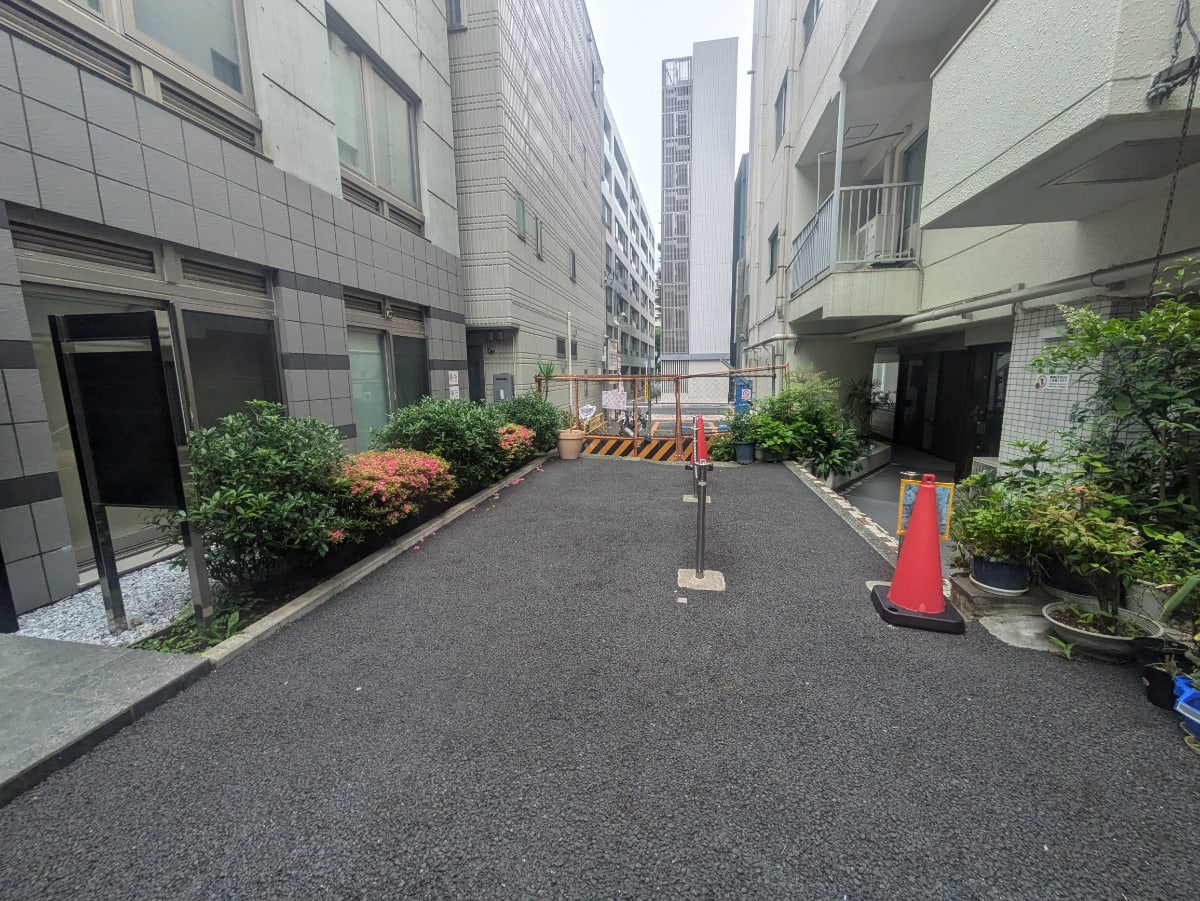 v20250919150704/fresh/building/J00100384143_10