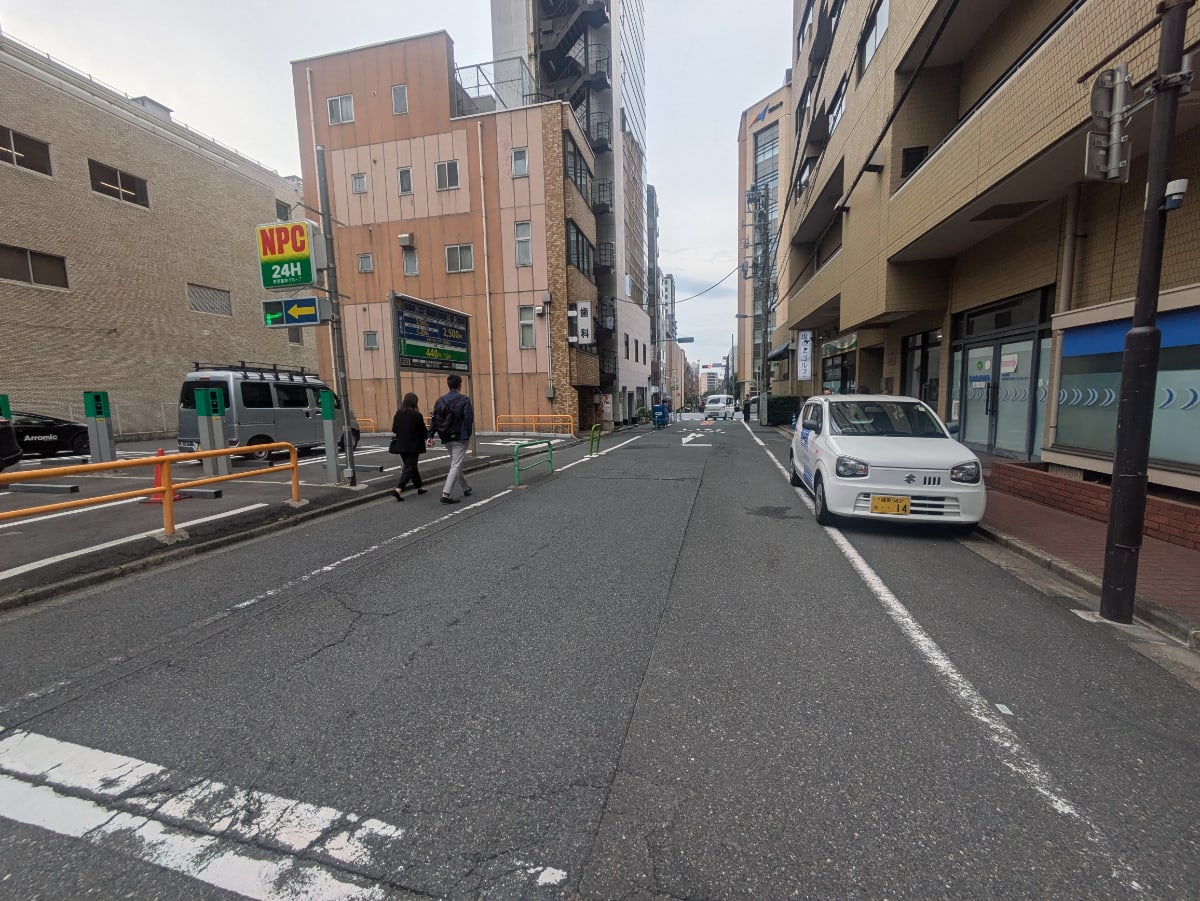 v20250919150704/fresh/building/J00100384148_12