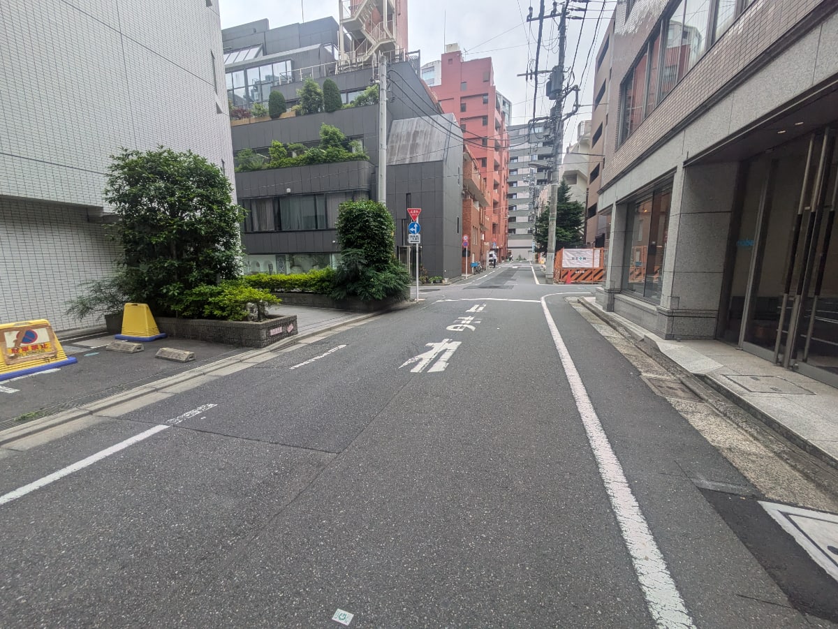 v20250919150704/fresh/building/J00100384158_11