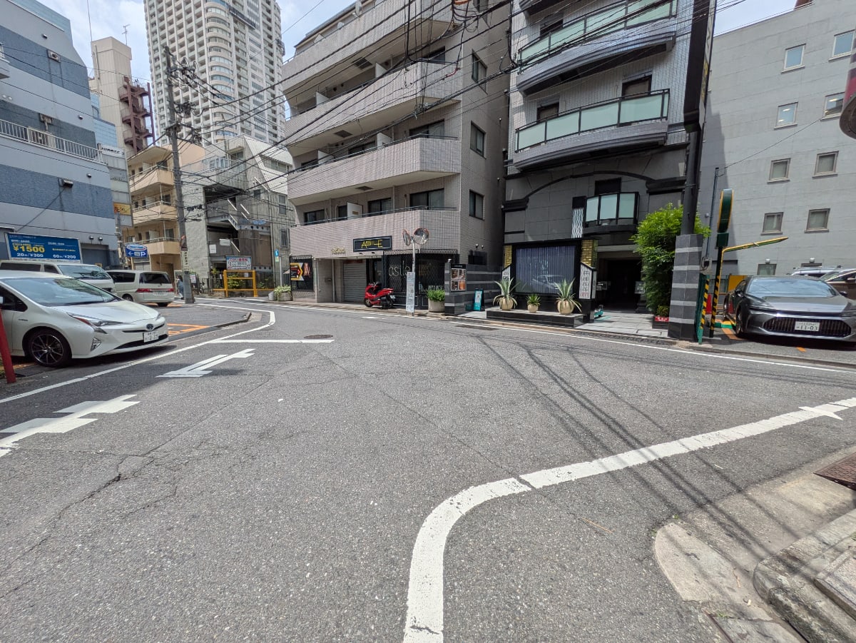 v20250919150704/fresh/building/J00100389035_2