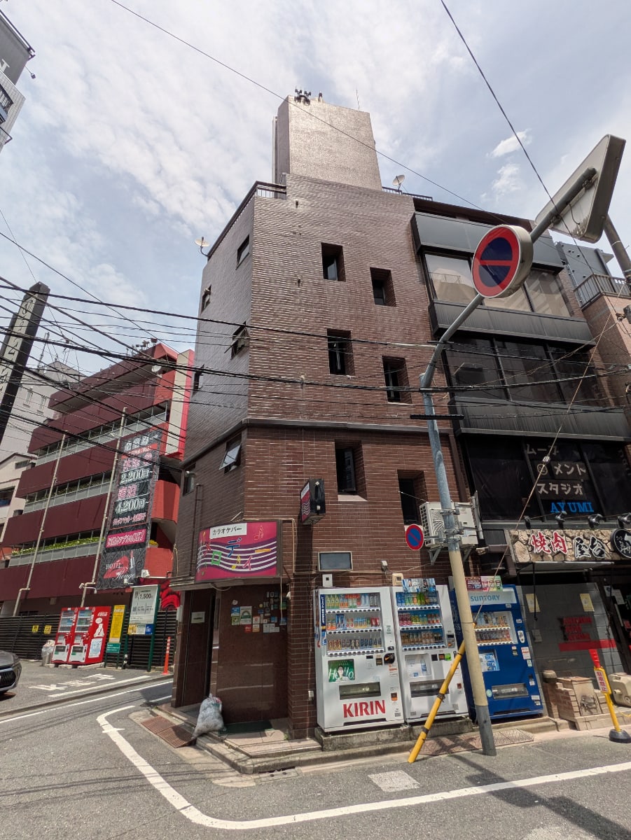 v20250919150704/fresh/building/J00100389035_6