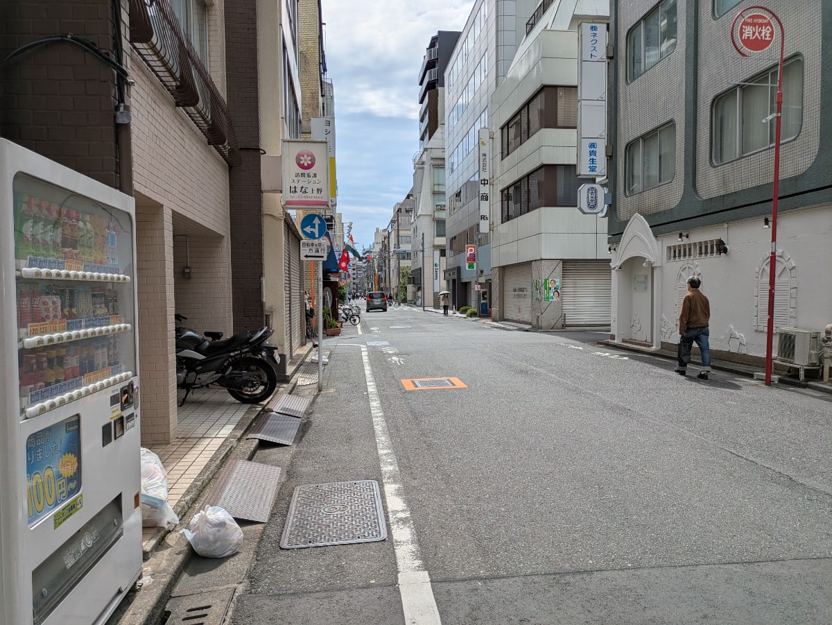 v20250919150704/fresh/building/J00100389133_16