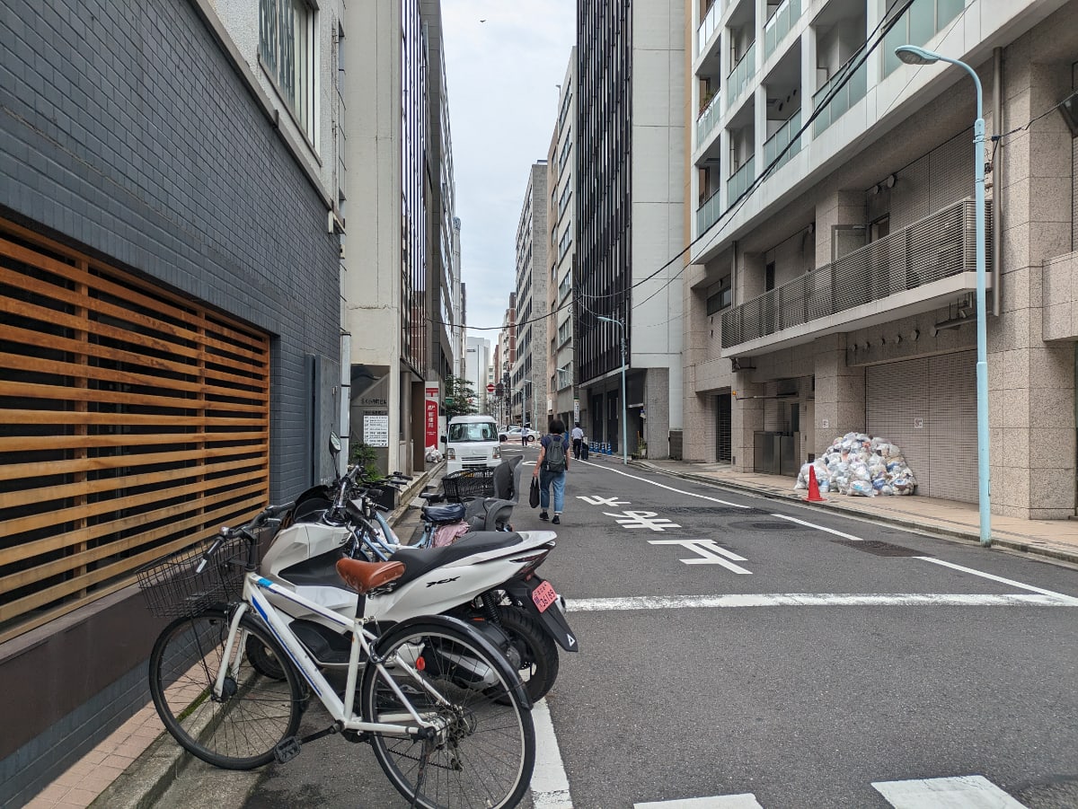 v20250919150704/fresh/building/J00100390053_14