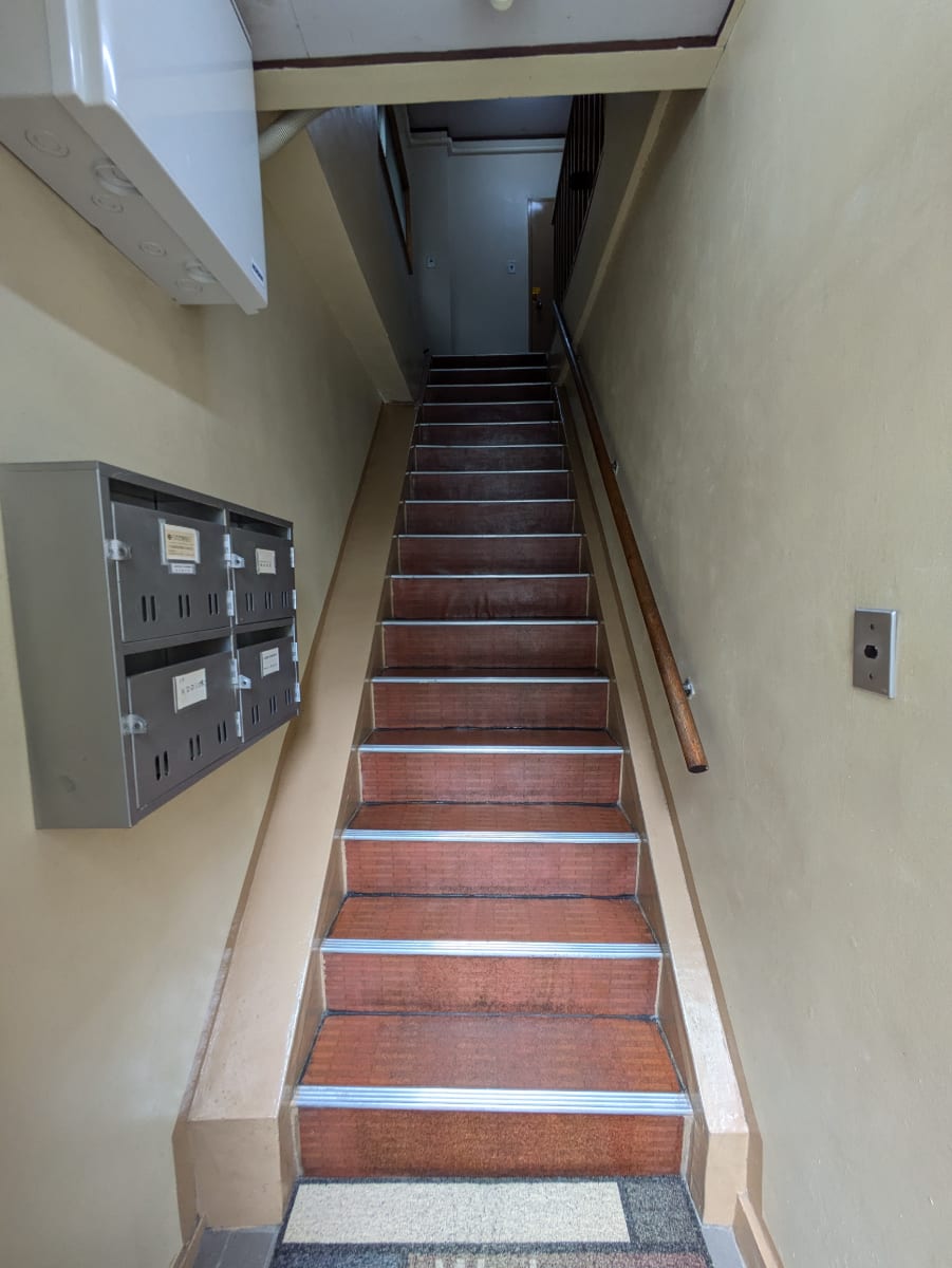 v20250919150704/fresh/building/J00100397952_4