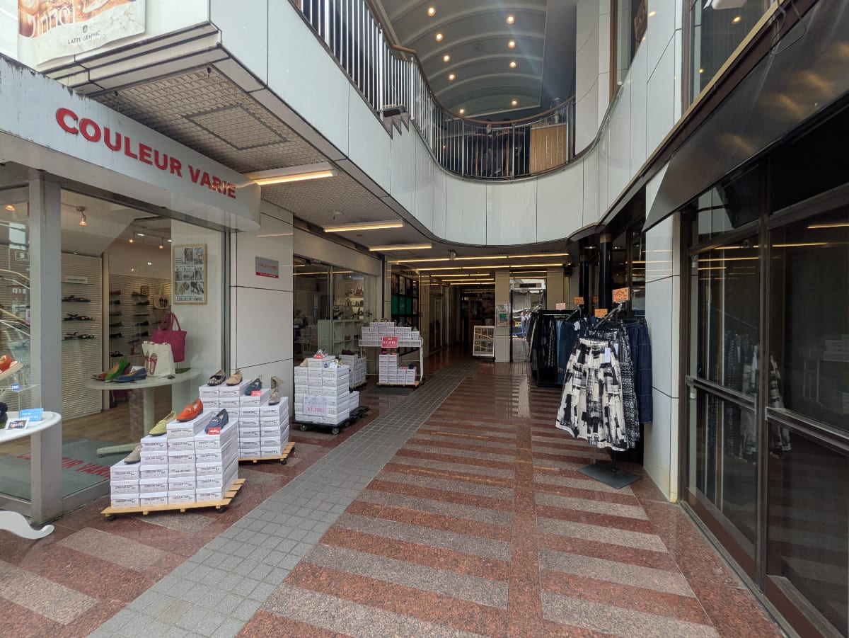 v20250919150704/fresh/building/J00100401513_3