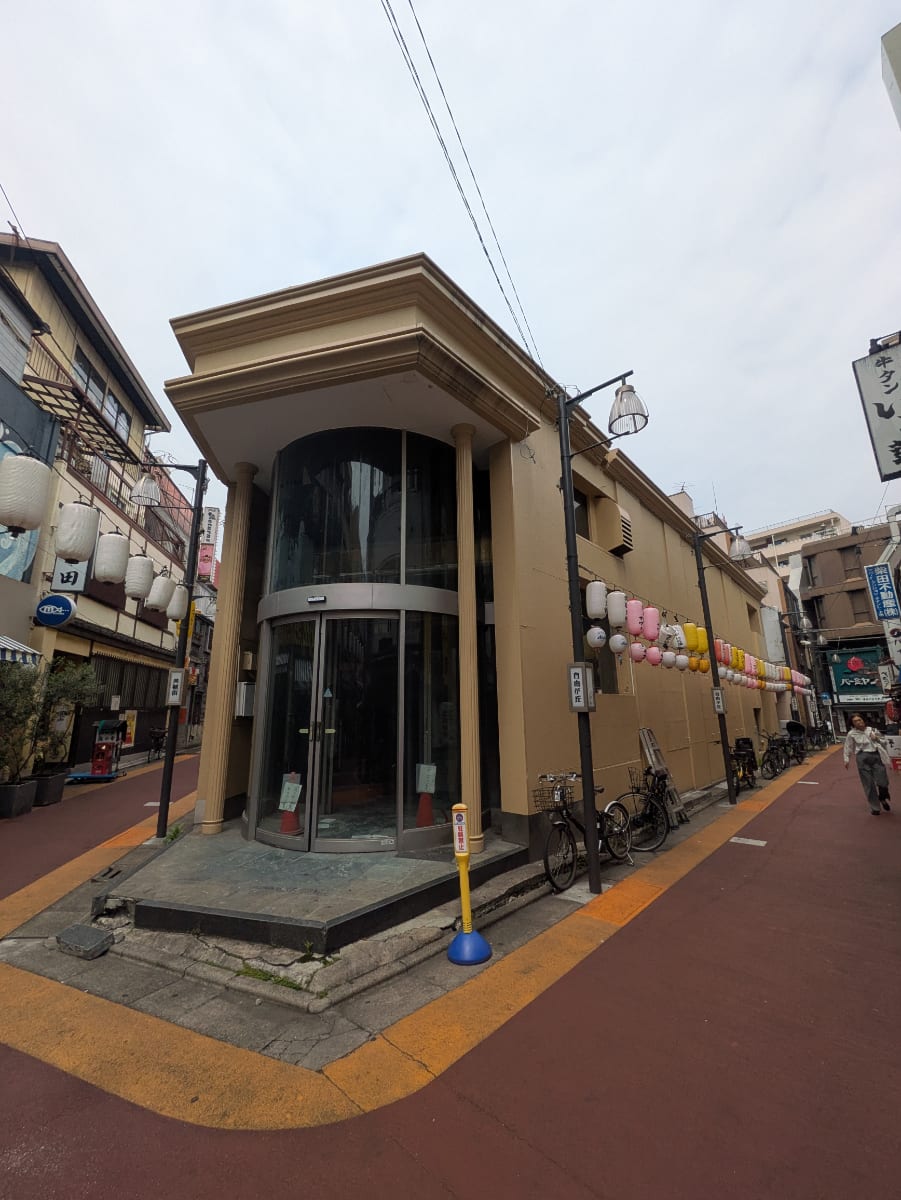 v20250919150704/fresh/building/J00100401737_1