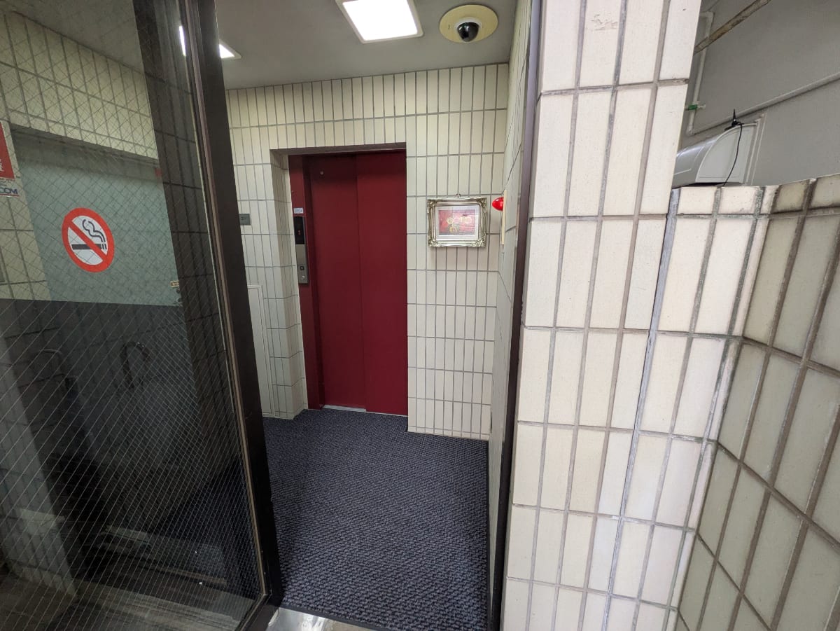 v20250919150704/fresh/building/J00100402979_4