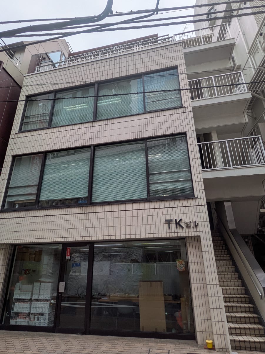 v20250919150704/fresh/building/J00100402979_5