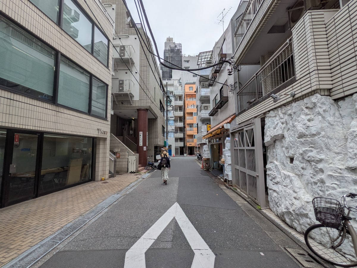 v20250919150704/fresh/building/J00100402979_8