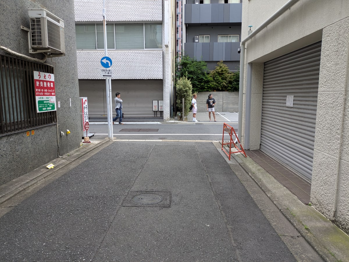 v20250919150704/fresh/building/J00100404033_2