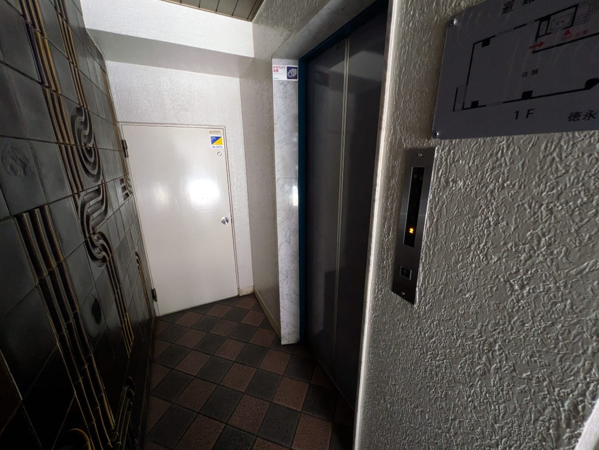 v20250919150704/fresh/building/J00100404324_4