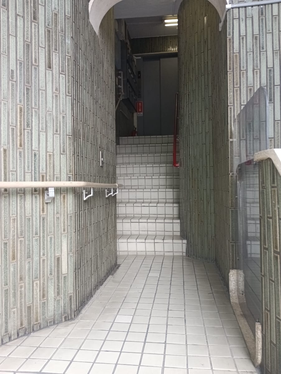 v20250919150704/fresh/building/J00100404700_8