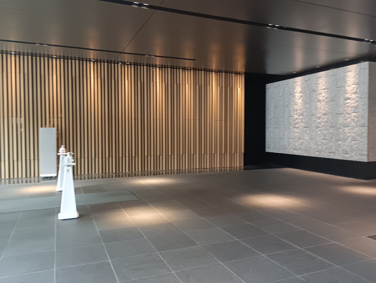 v20250919150704/fresh/building/J00100418144_17