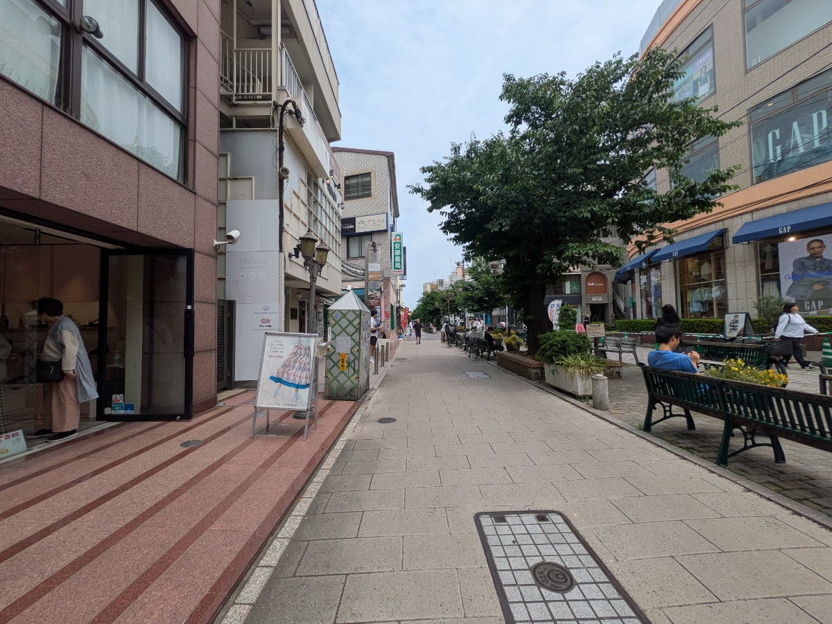 v20250919150704/fresh/building/J00100418558_8