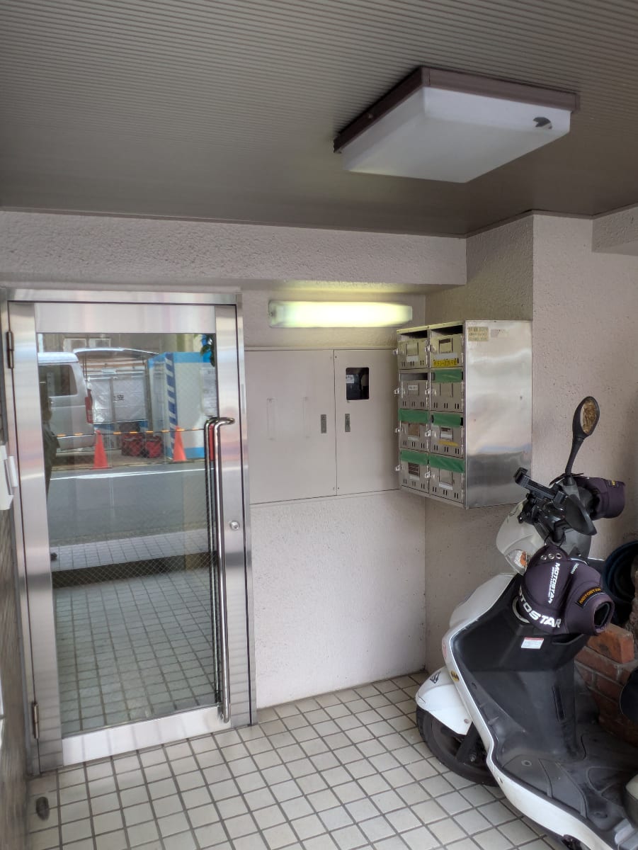v20250919150704/fresh/building/J00100427390_12