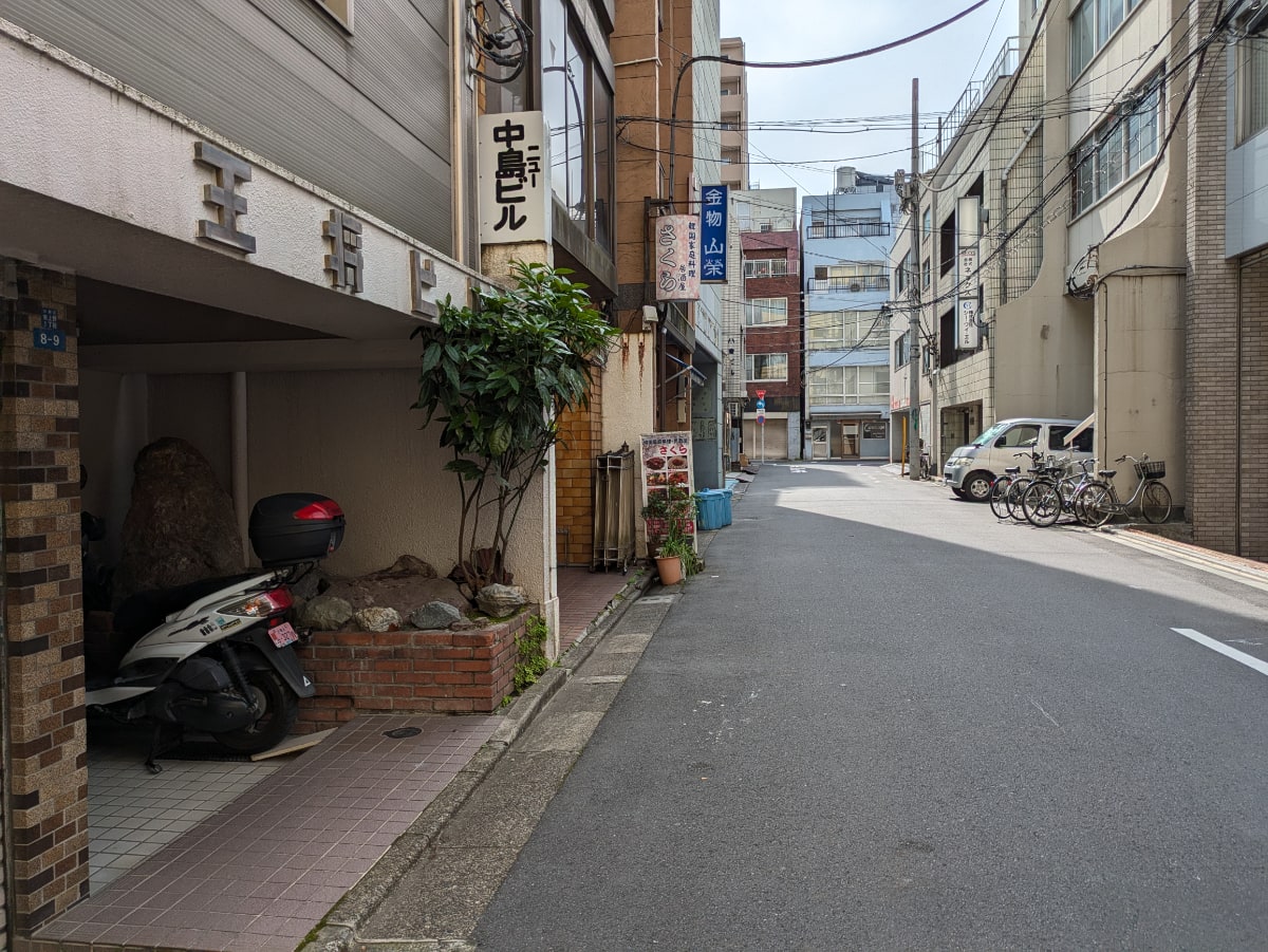 v20250919150704/fresh/building/J00100427390_2