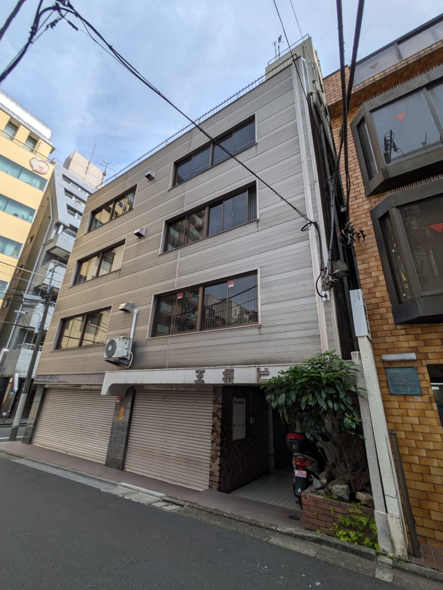 v20250919150704/fresh/building/J00100427390_6