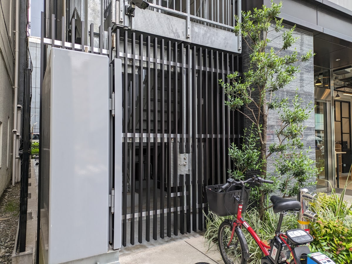 v20250919150704/fresh/building/J00100497048_15