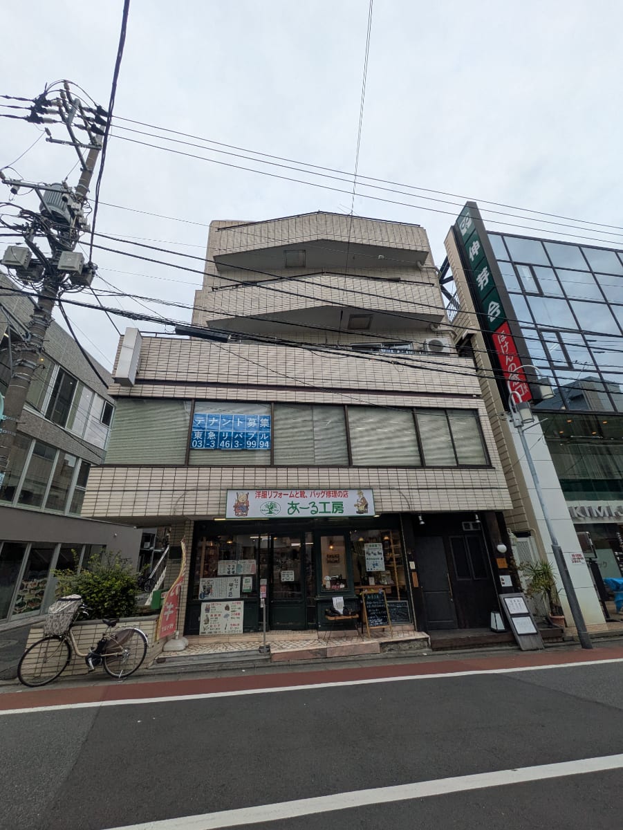 v20250919150704/fresh/building/J00100609825_5