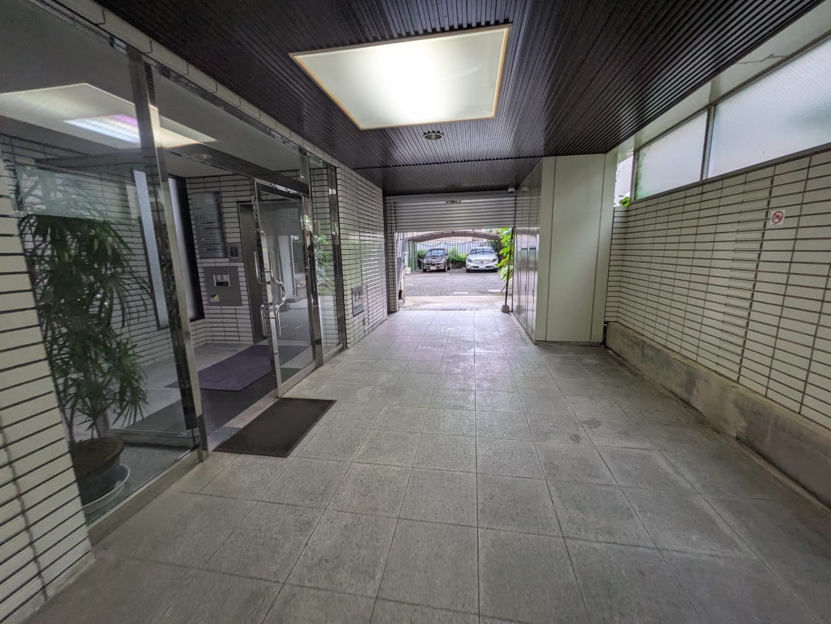 v20250920150703/fresh/building/J00100359265_19