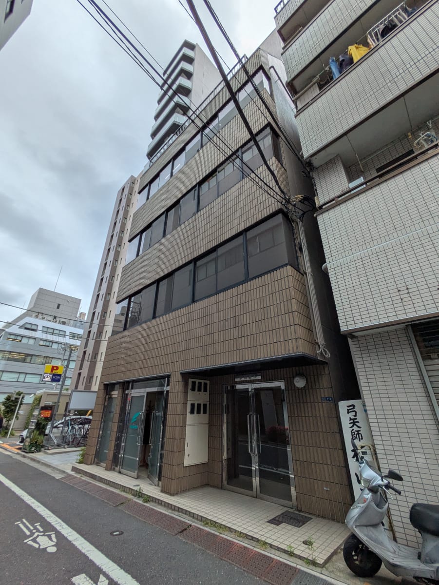 v20250920150703/fresh/building/J00100369359_5