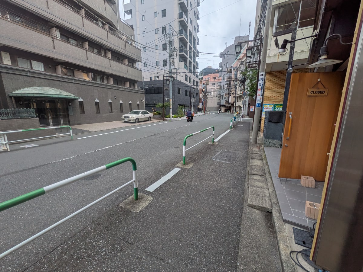 v20250920150703/fresh/building/J00100369811_9