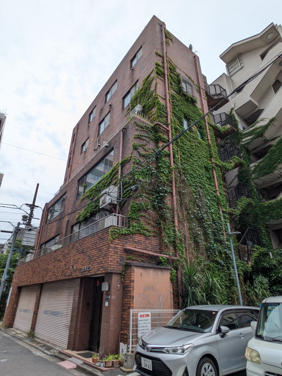 v20250920150703/fresh/building/J00100372036_10