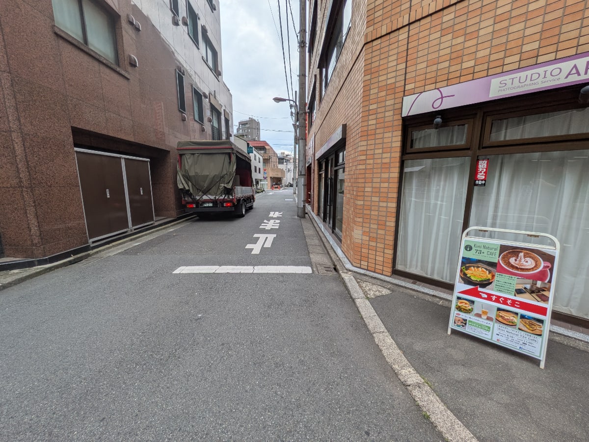 v20250920150703/fresh/building/J00100372695_14