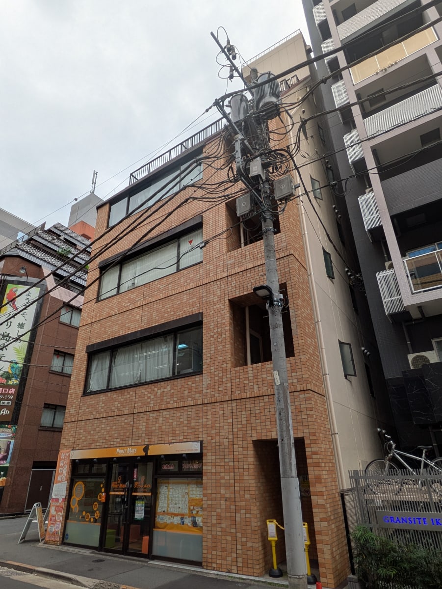 v20250920150703/fresh/building/J00100372695_7
